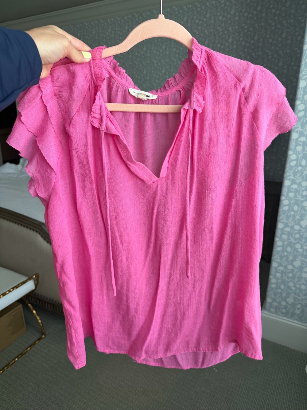 eesome Hot Pink Ruffle Tie V-Neck Blouse